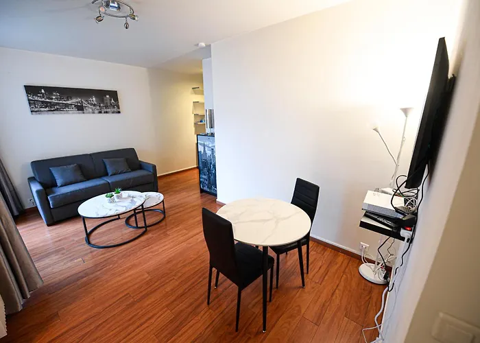 Appartement De Luxe Les Champs élysées 2